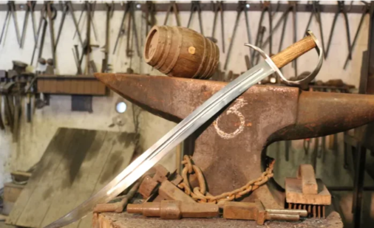 Pelage Sword Maker: Mastery in Swordsmithing Through the Ages