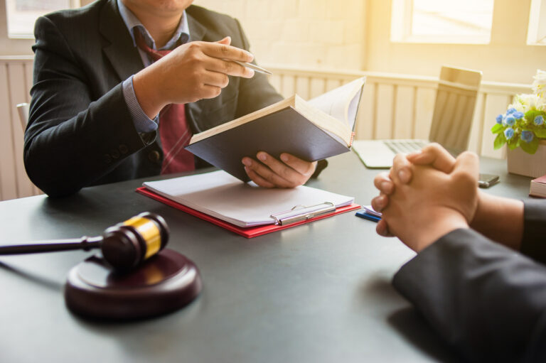 personal injury lawyer